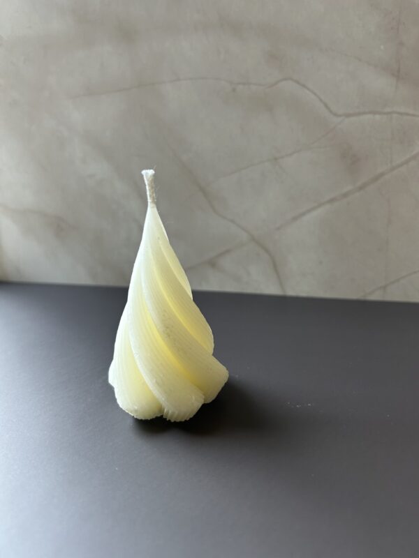 Holiday Tree Candle - Image 4