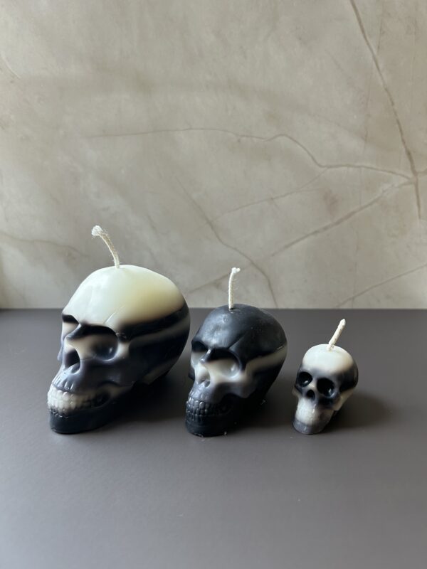 Skull Candle - Image 2
